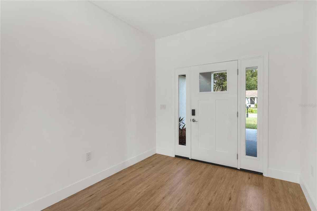 490 CAROLINA AVENUE — photo 34 of 36