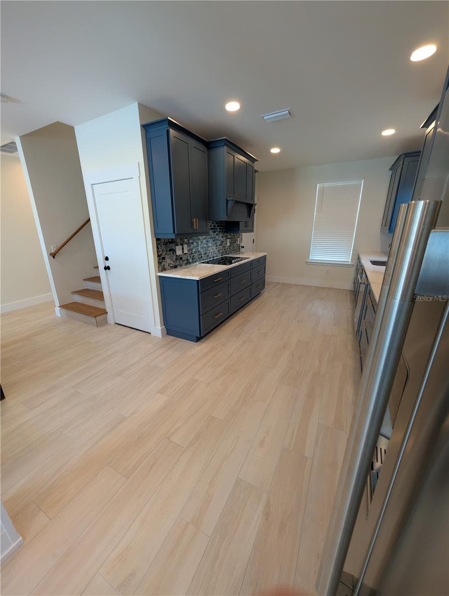 414 JESSAMINE BOULEVARD — photo 9 of 43