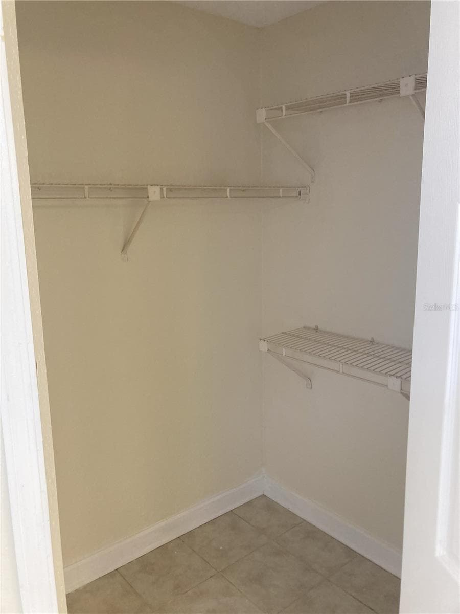 2918 ANTIQUE OAKS CIRCLE — photo 11 of 21