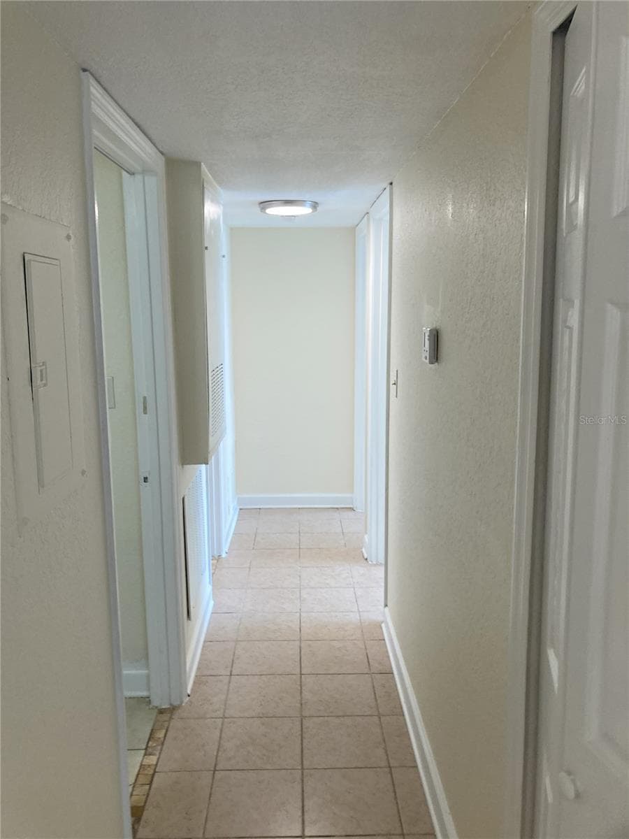 2918 ANTIQUE OAKS CIRCLE — photo 9 of 21