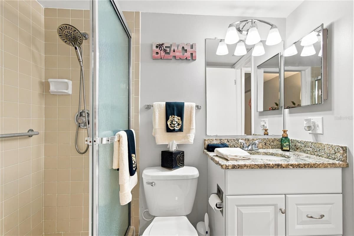 14130 ROSEMARY LANE — photo 36 of 61