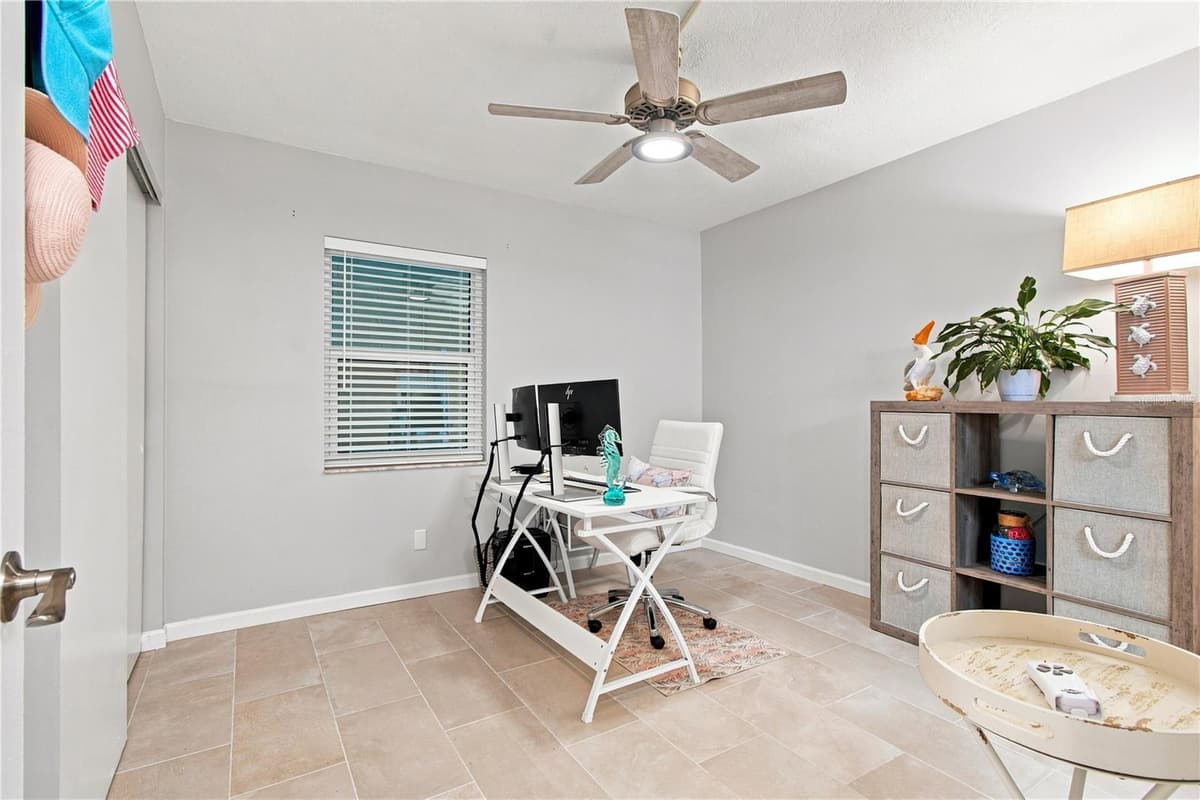 14130 ROSEMARY LANE — photo 17 of 61