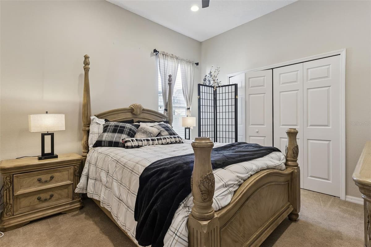 116 AVERY LAKE DRIVE — photo 22 of 47