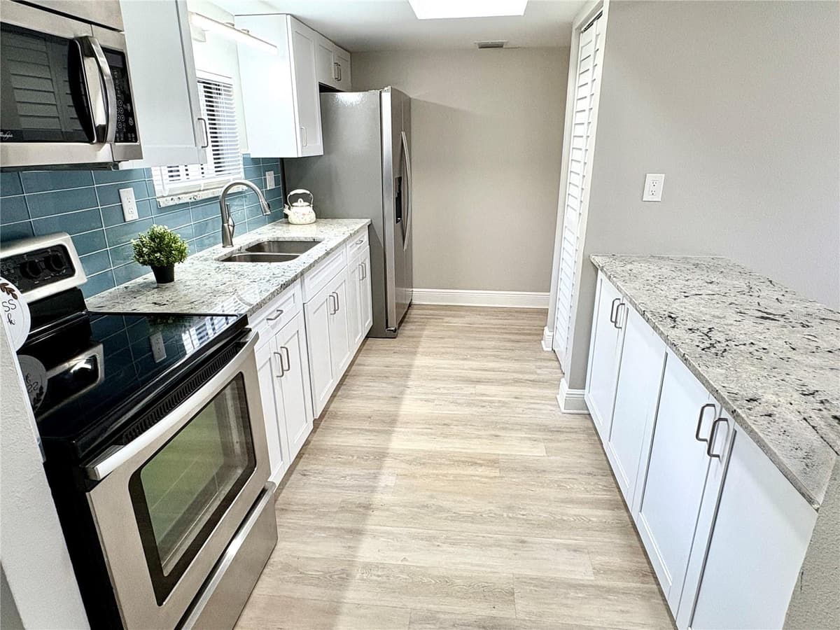 7939 PINE DRIVE — photo 2 of 23