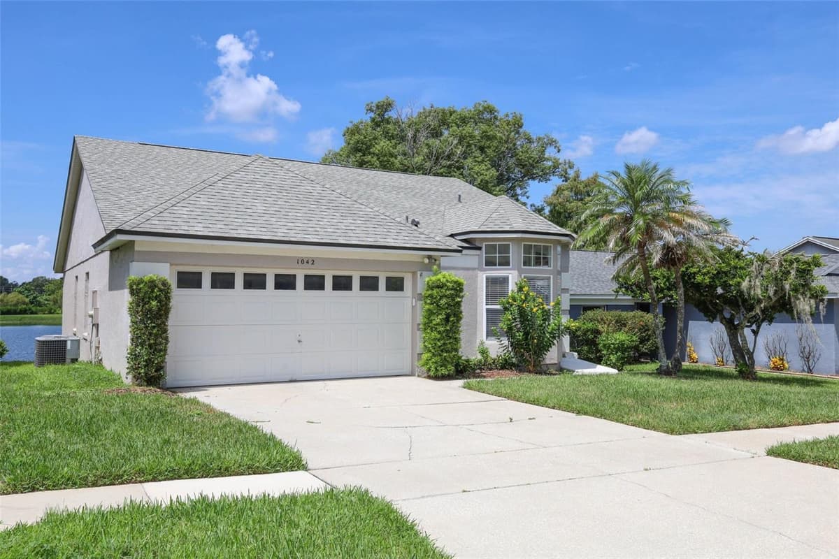1042 PIEDMONT LAKES BOULEVARD — photo 35 of 44