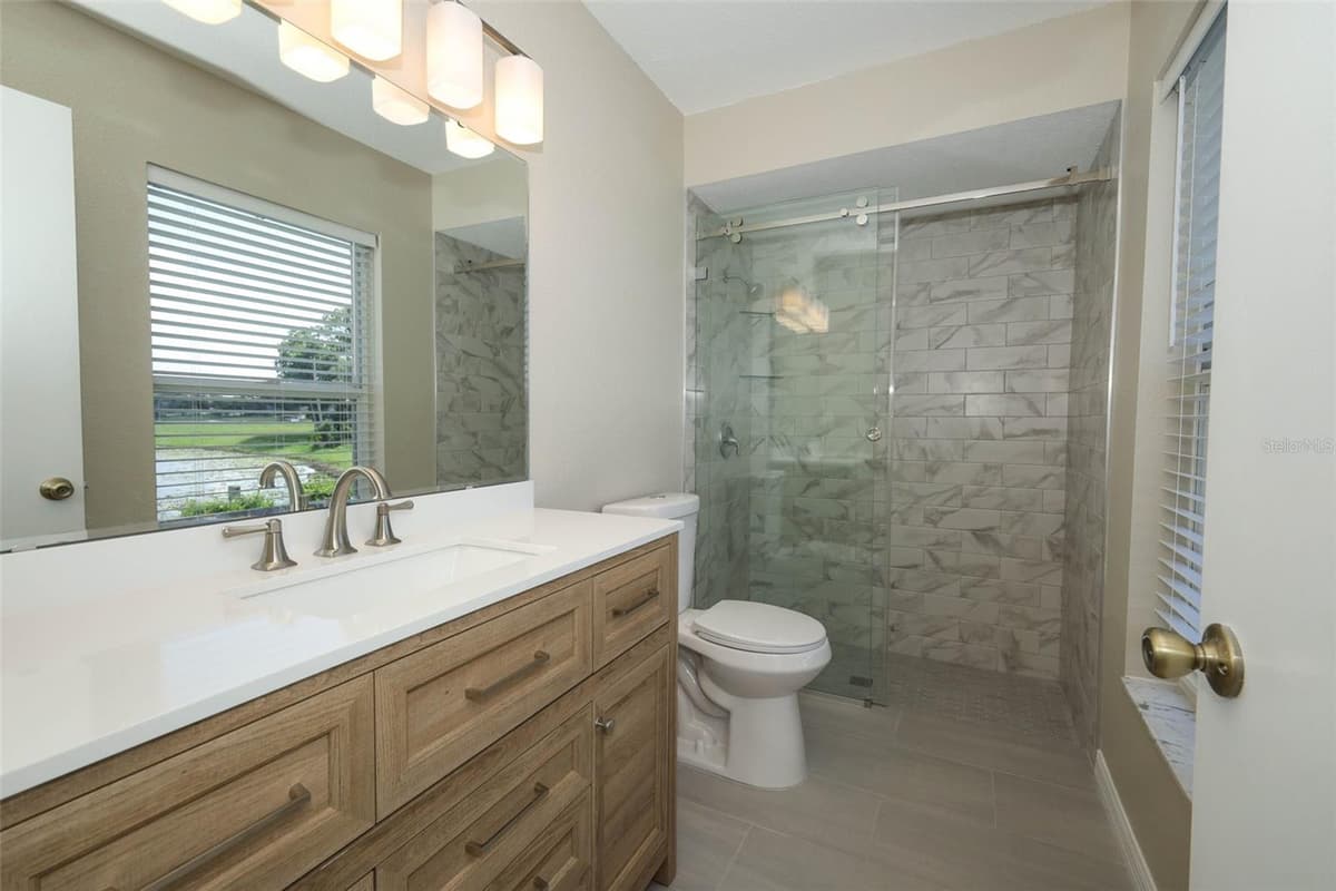 1042 PIEDMONT LAKES BOULEVARD — photo 19 of 44