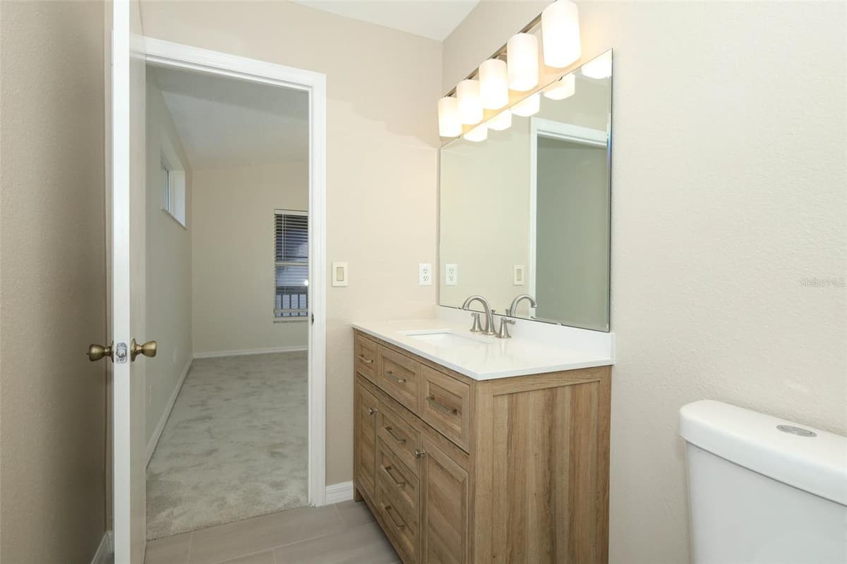 1042 PIEDMONT LAKES BOULEVARD — photo 18 of 44