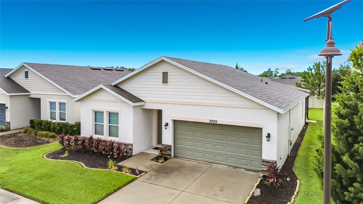 2929 DEERBERRY LANE — photo 4 of 69
