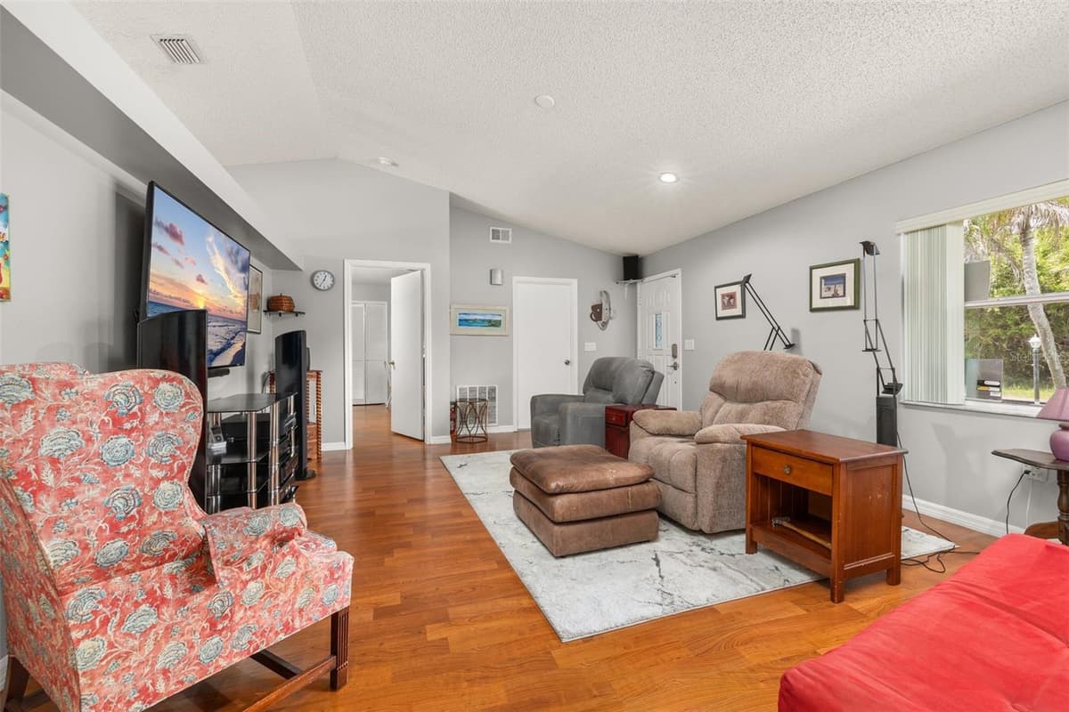 1299 AMADOR AVENUE — photo 9 of 73