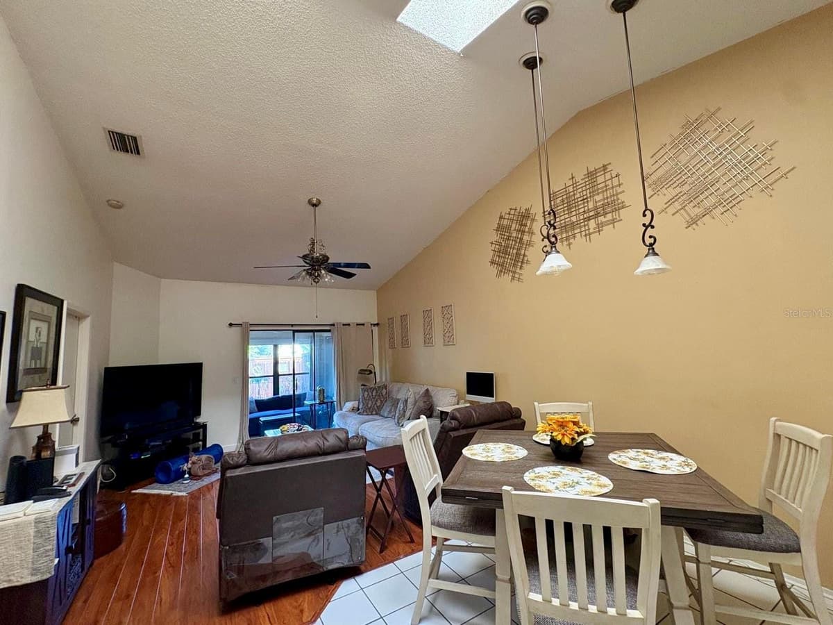 2466 ALHAMBRA STREET — photo 4 of 15