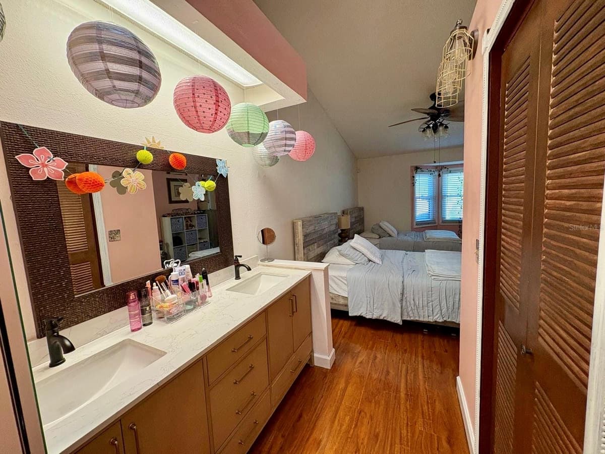 2466 ALHAMBRA STREET — photo 10 of 15