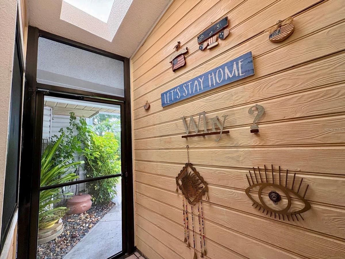 2466 ALHAMBRA STREET — photo 13 of 15