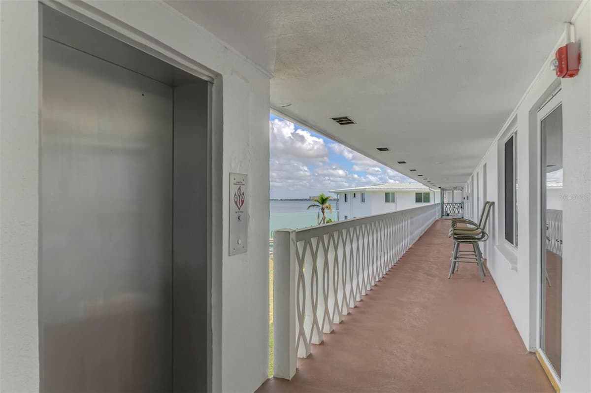 763 JOHN RINGLING BOULEVARD — photo 6 of 50