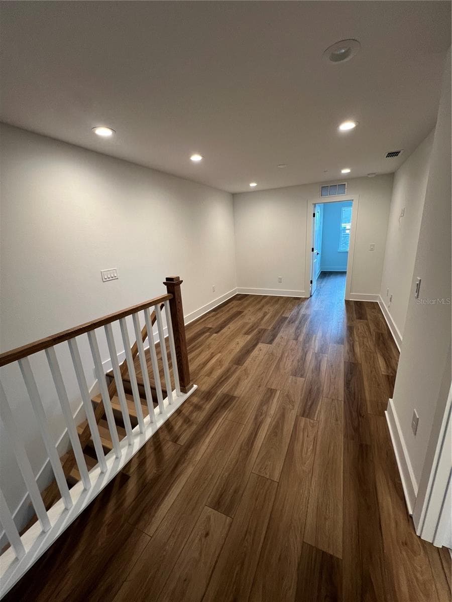 1819 PINECLIFF DRIVE — photo 12 of 51