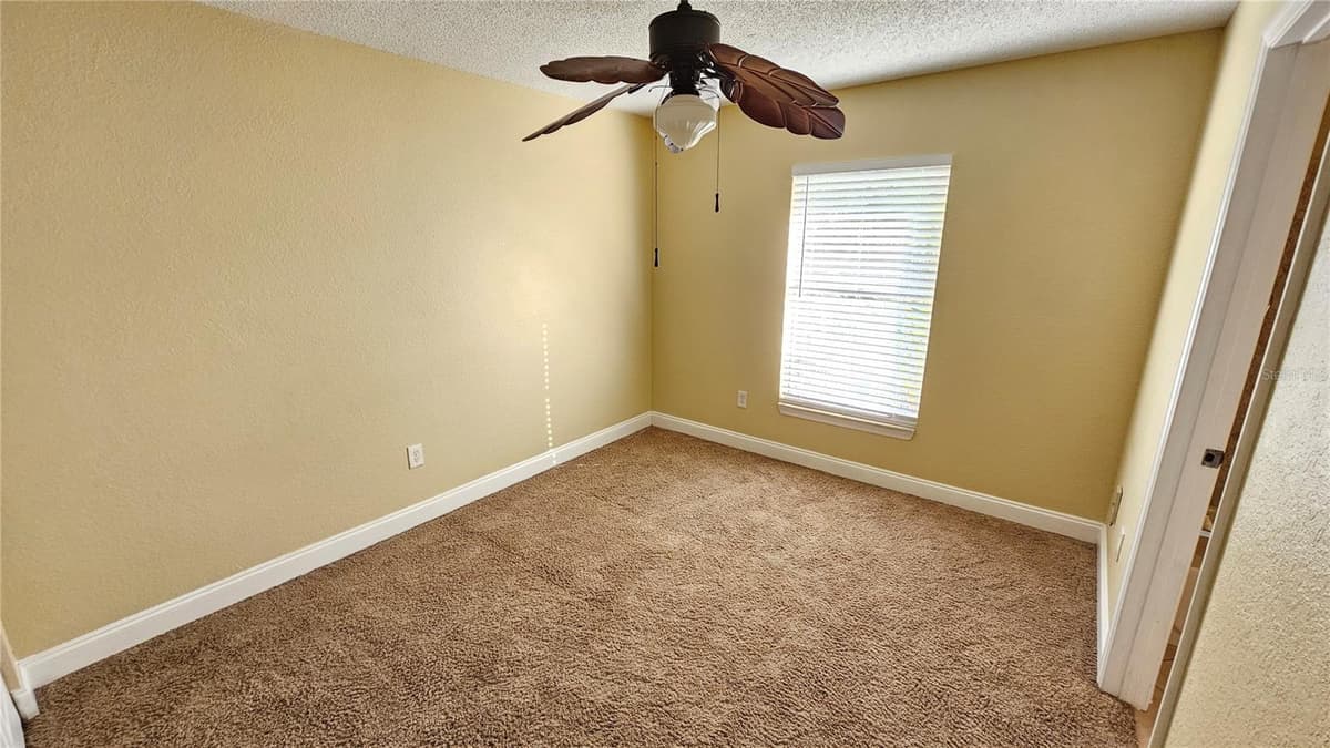 3651 N GOLDENROD RD ROAD — photo 6 of 11