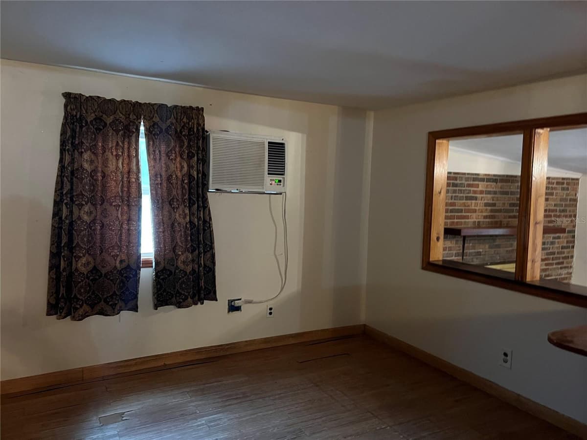 31800 SKYLINE DRIVE — photo 21 of 25