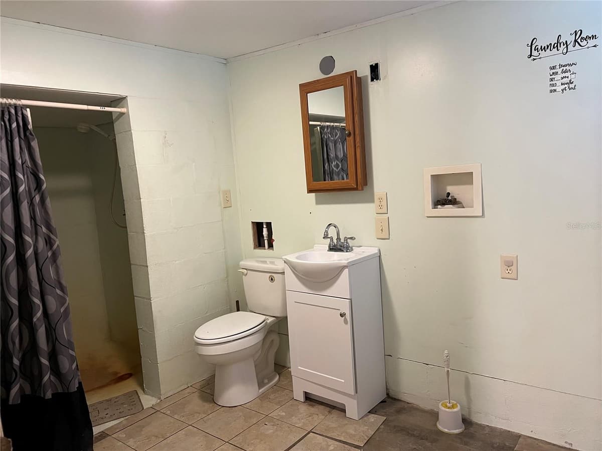 31800 SKYLINE DRIVE — photo 15 of 25