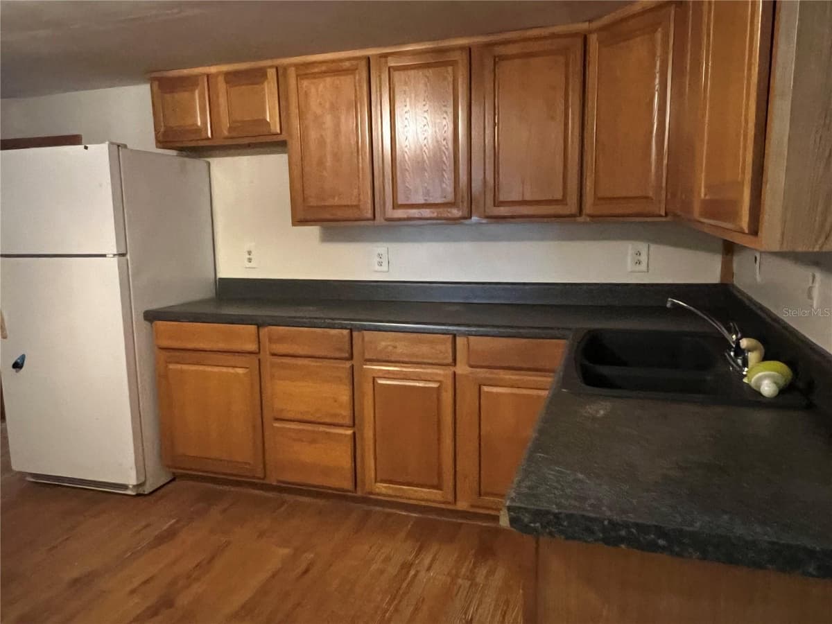 31800 SKYLINE DRIVE — photo 12 of 25