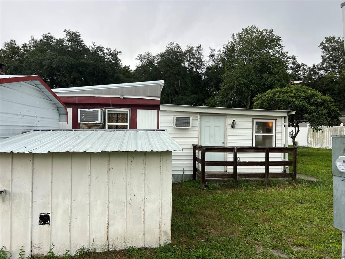 31800 SKYLINE DRIVE — photo 4 of 25
