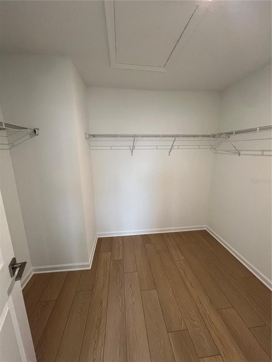 1896 CROWNCREST DRIVE — photo 14 of 39