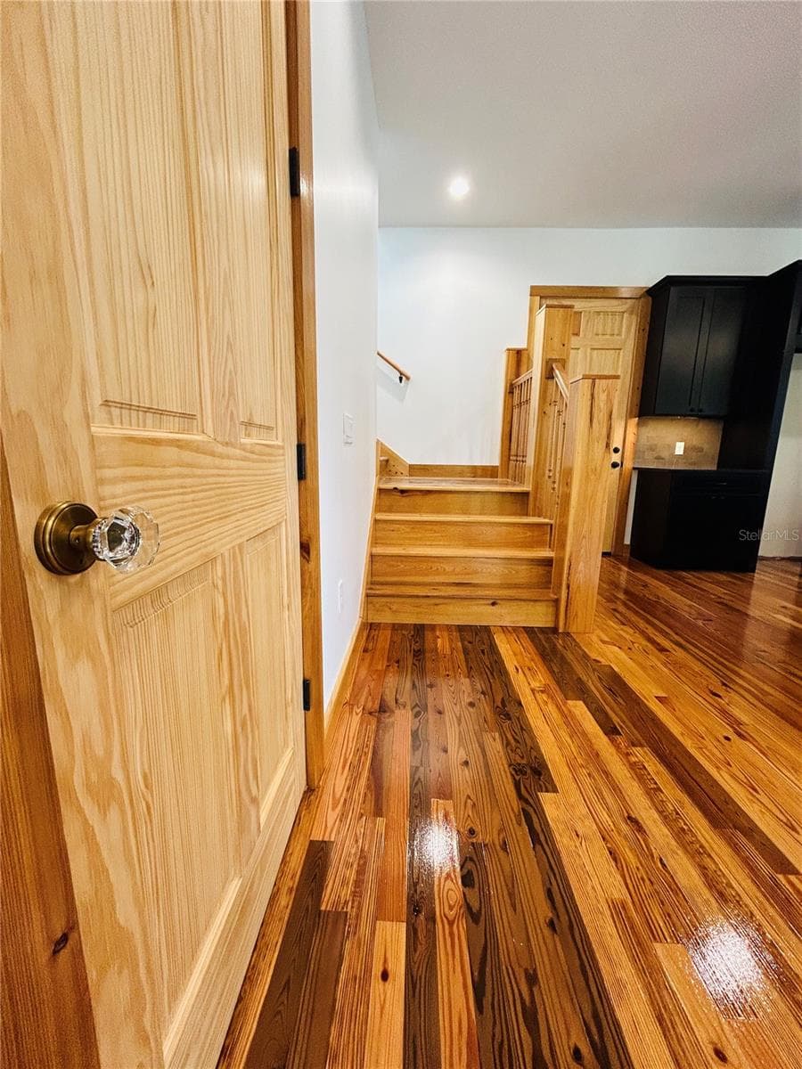 294 12TH AVENUE — photo 9 of 62