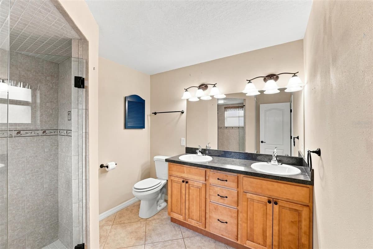 1531 DALLAM AVENUE — photo 14 of 42