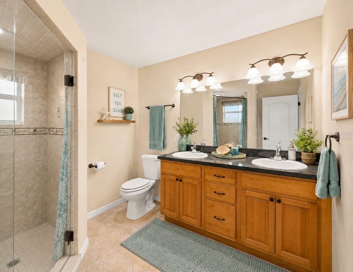 1531 DALLAM AVENUE — photo 13 of 42