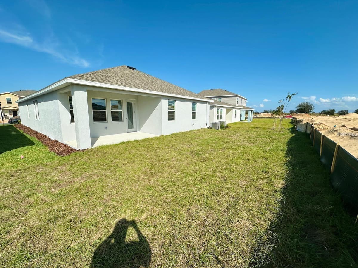 2665 ARMSTRONG AVENUE — photo 12 of 21
