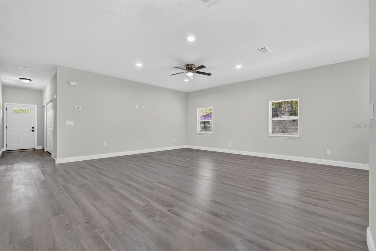 757 INDIANA STREET — photo 11 of 41