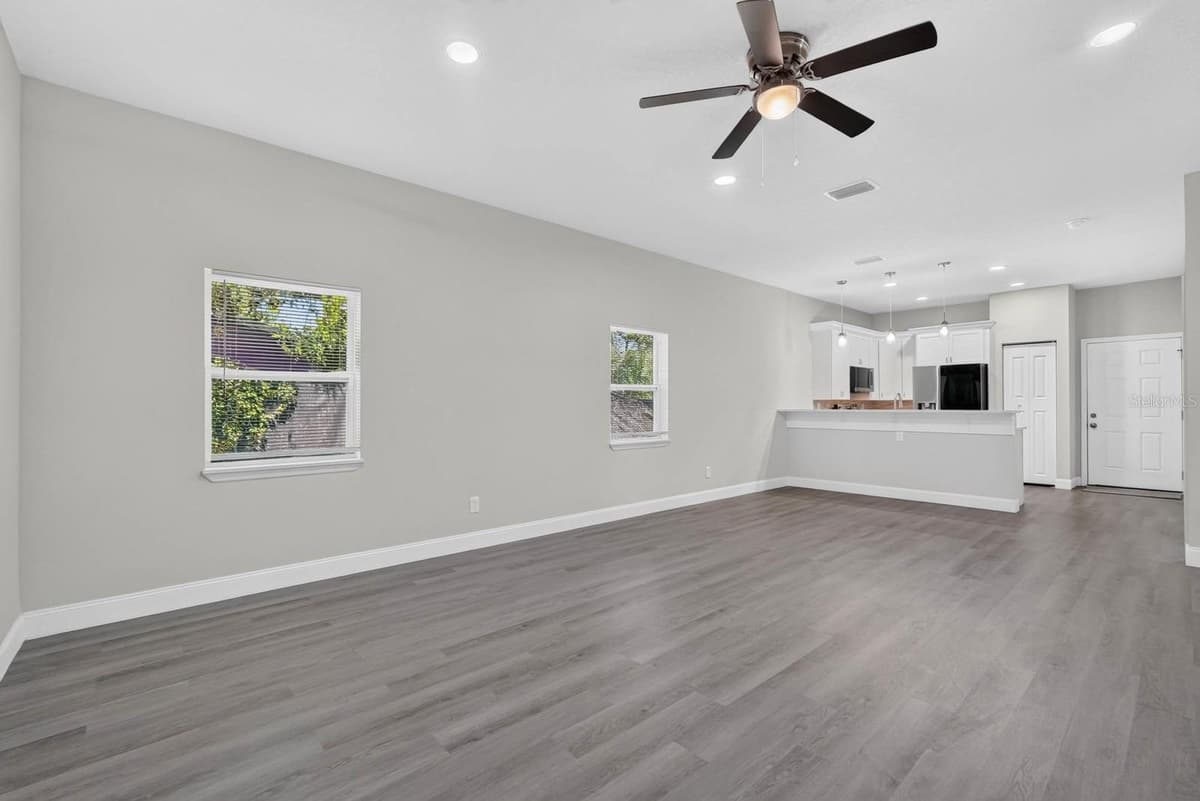 757 INDIANA STREET — photo 9 of 41