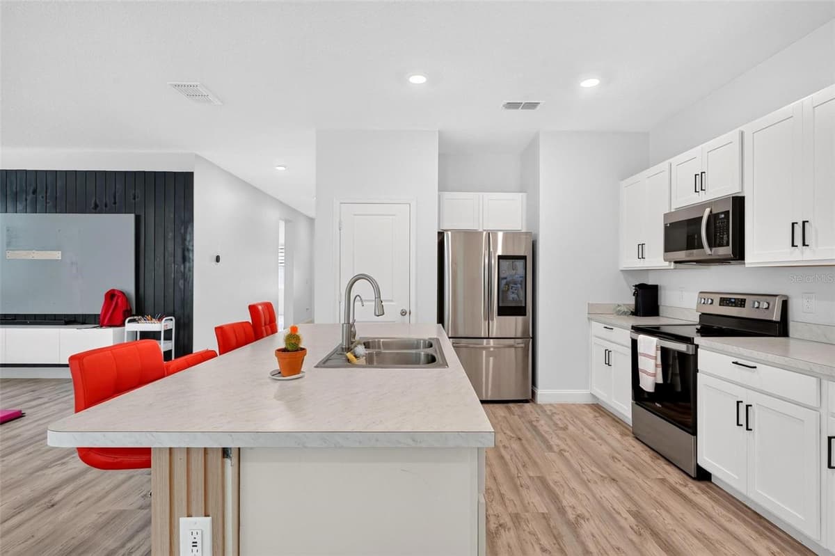 16336 WINDING PRESERVE CIRCLE — photo 8 of 44