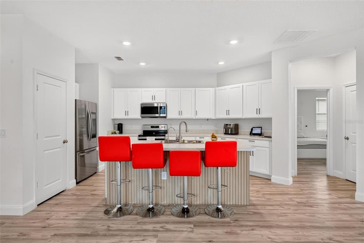 16336 WINDING PRESERVE CIRCLE — photo 6 of 44