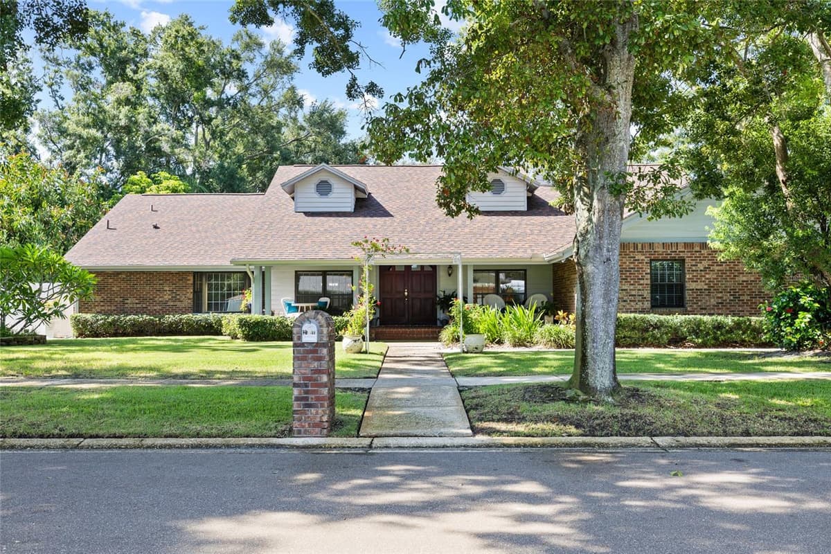2707 WESTCHESTER DRIVE — photo 2 of 56
