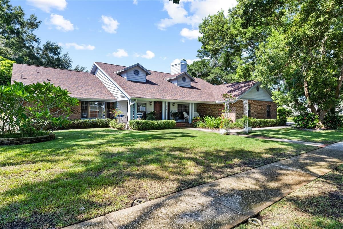 2707 WESTCHESTER DRIVE — photo 39 of 56