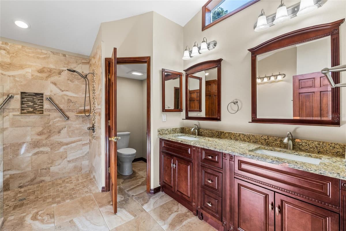 2707 WESTCHESTER DRIVE — photo 23 of 56