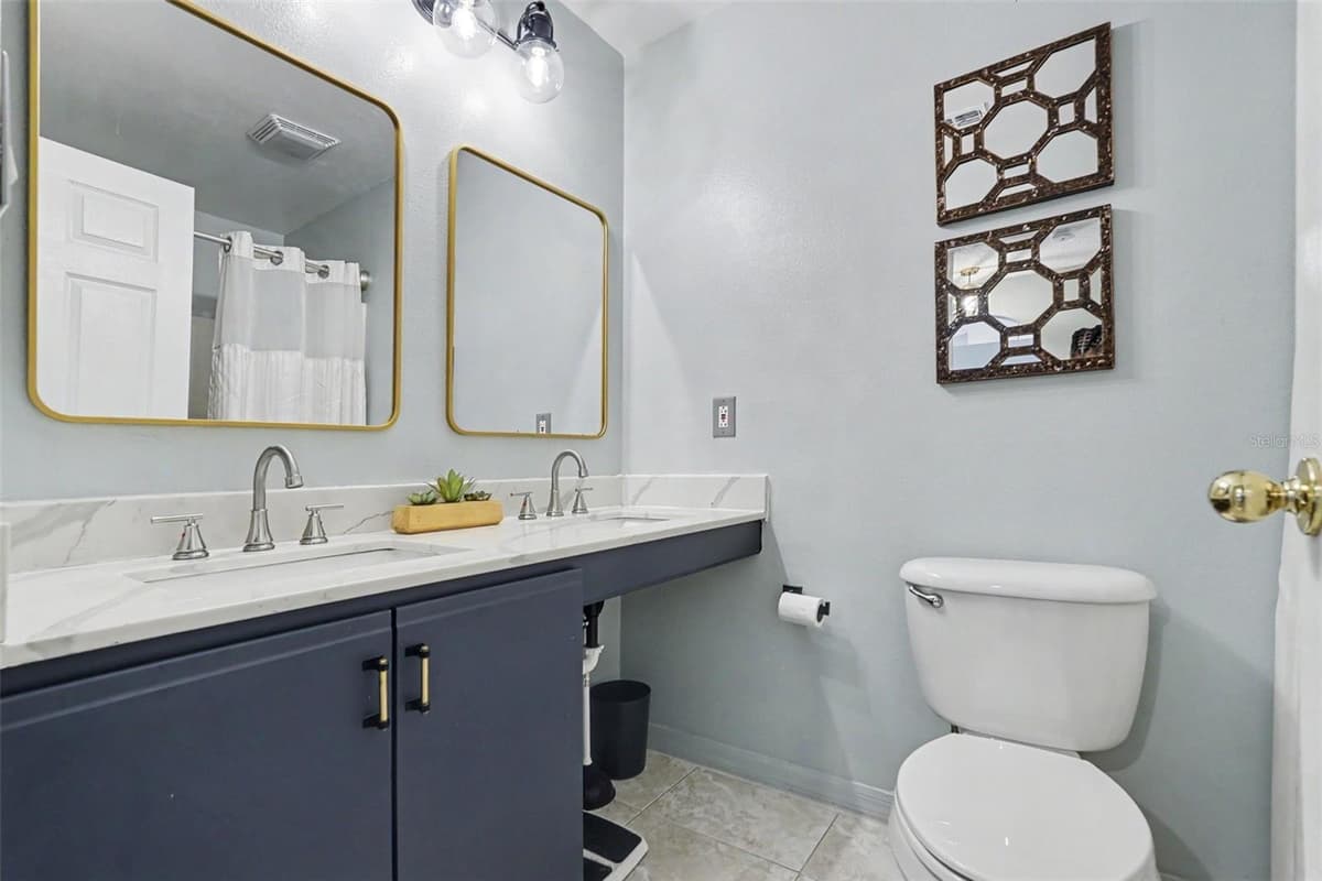 534 DAVIDSON STREET — photo 16 of 23