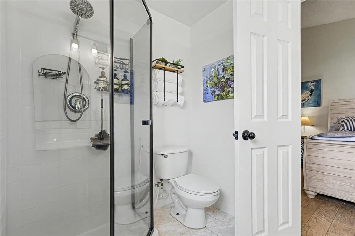 534 DAVIDSON STREET — photo 15 of 23
