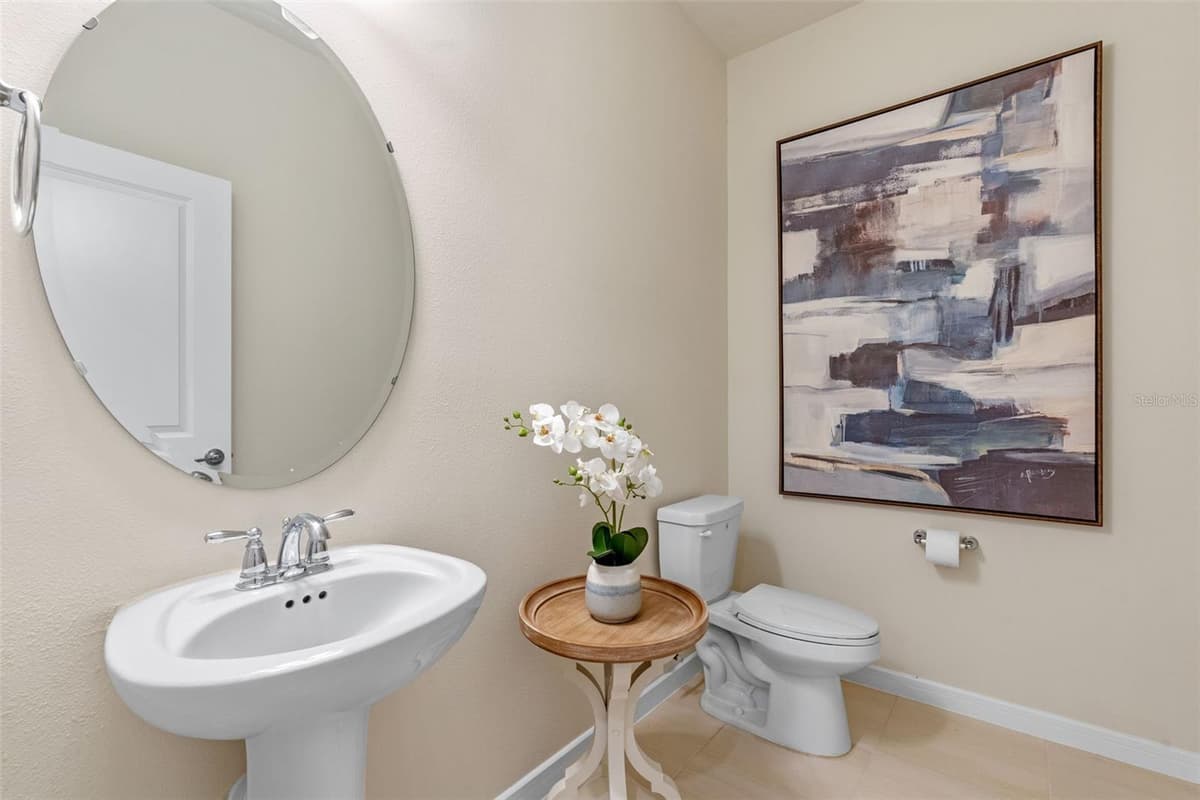 17319 MILLION LAKES COURT — photo 10 of 53