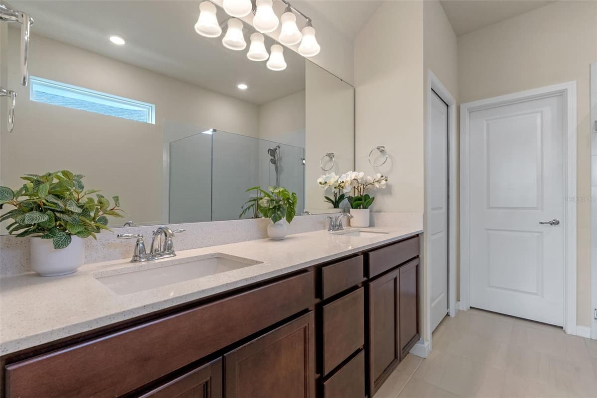 17319 MILLION LAKES COURT — photo 18 of 53