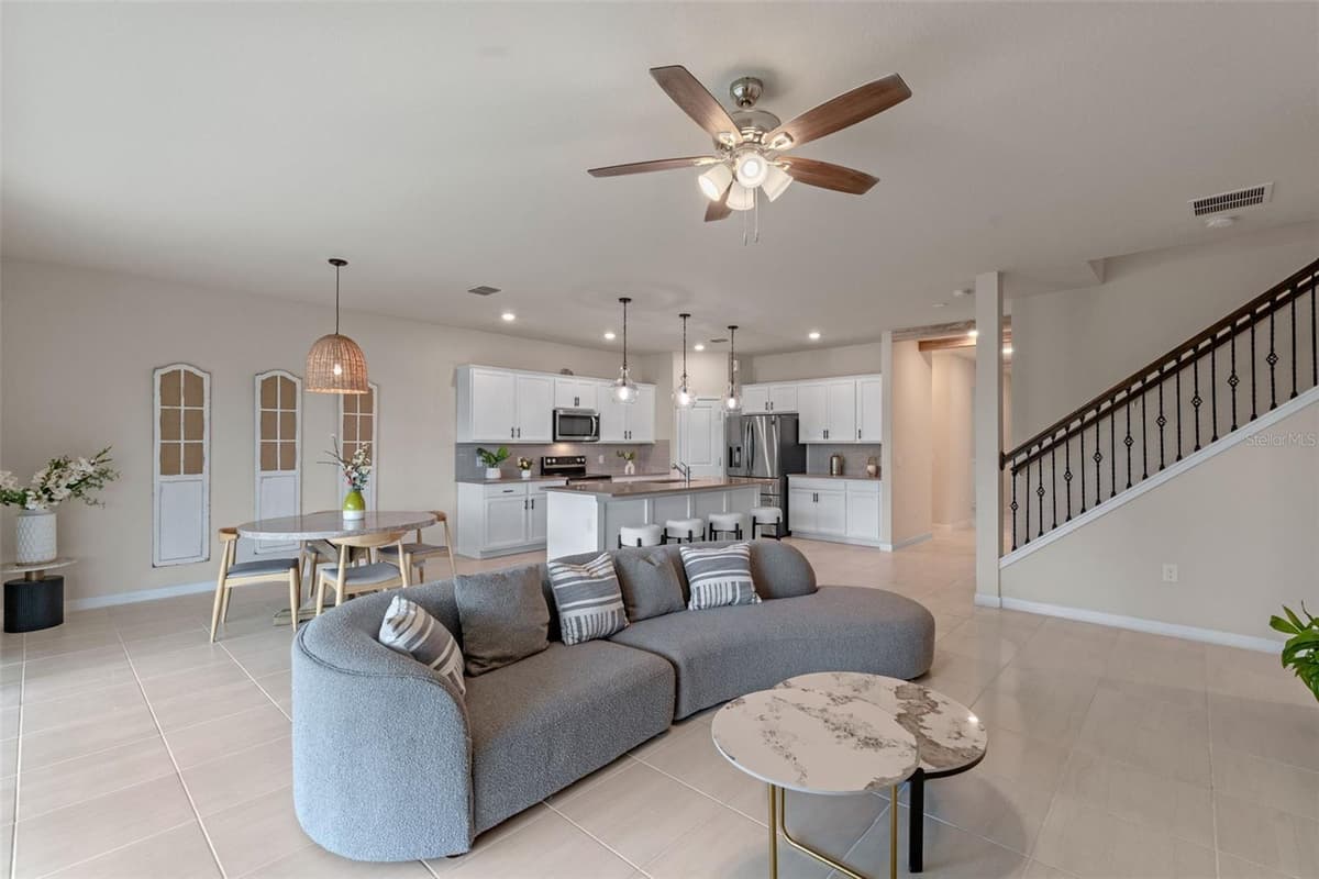 17319 MILLION LAKES COURT — photo 8 of 53