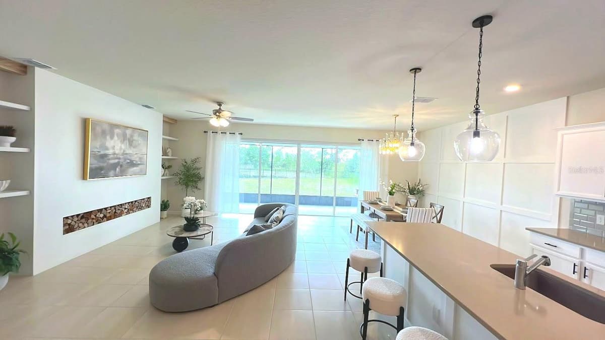17319 MILLION LAKES COURT — photo 7 of 53