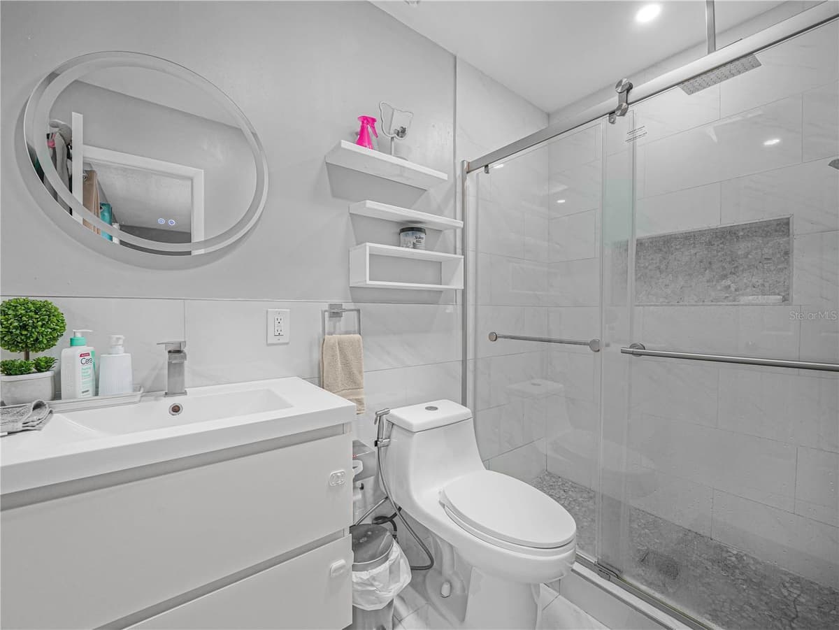 437 BROWARD TERRACE — photo 17 of 29