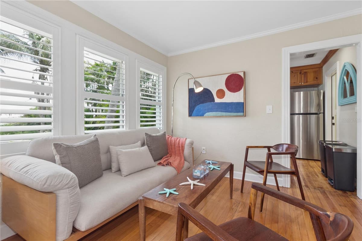 110 DEVON DRIVE — photo 31 of 41