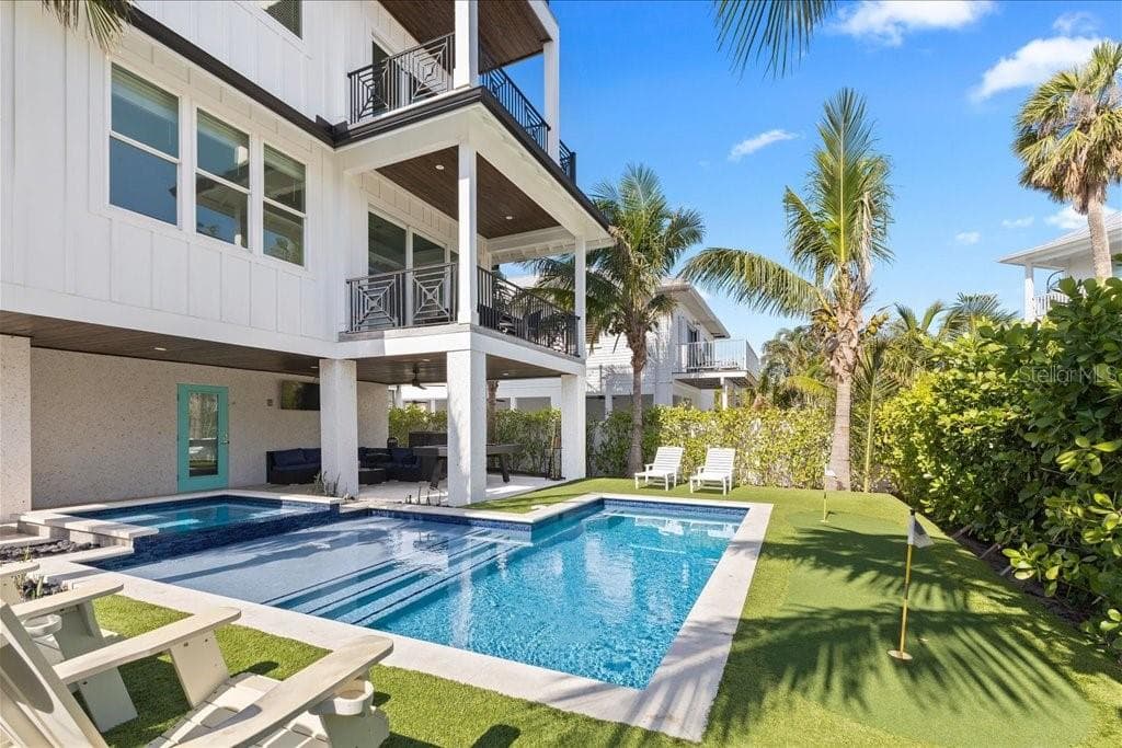 239 HARBOR DRIVE — photo 48 of 50