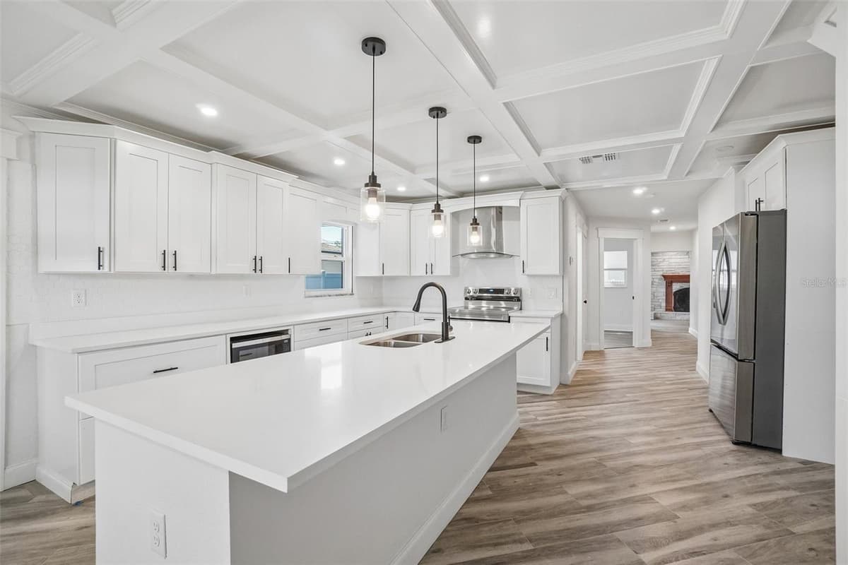1810 MARYLAND AVENUE — photo 7 of 29