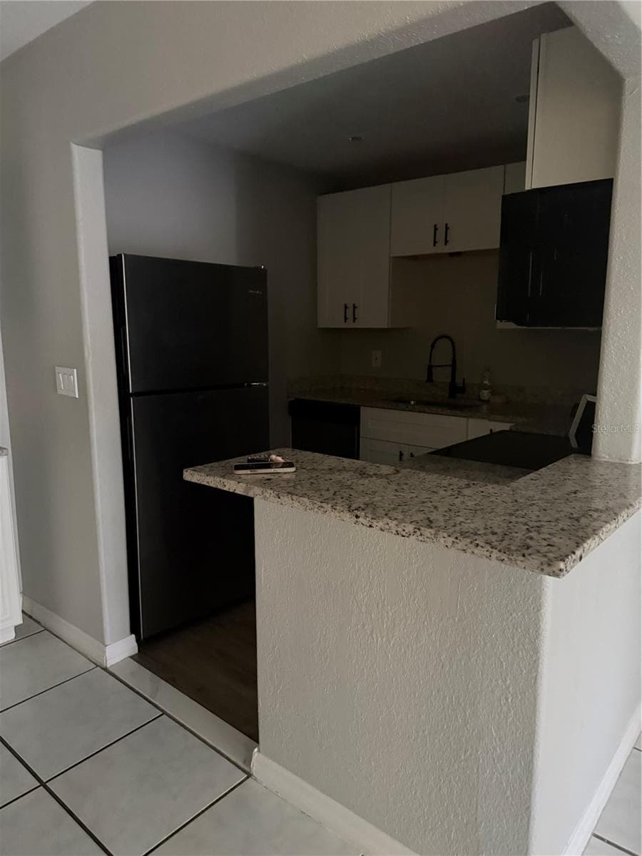 916 LAKE DESTINY ROAD — photo 7 of 10