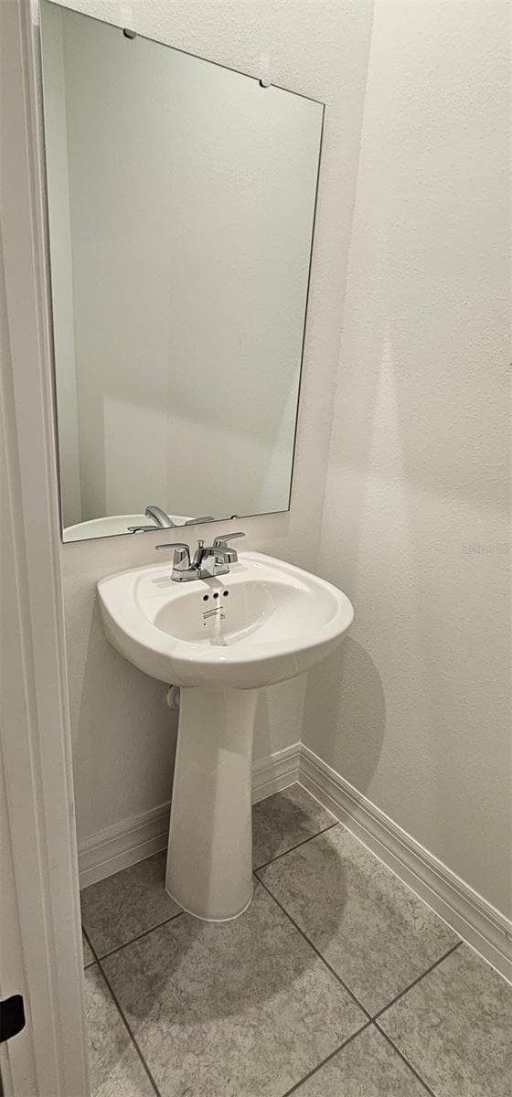 180 RAINWOOD STREET — photo 10 of 40