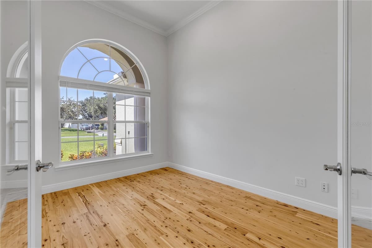 10749 ASTATULA LANE — photo 10 of 37