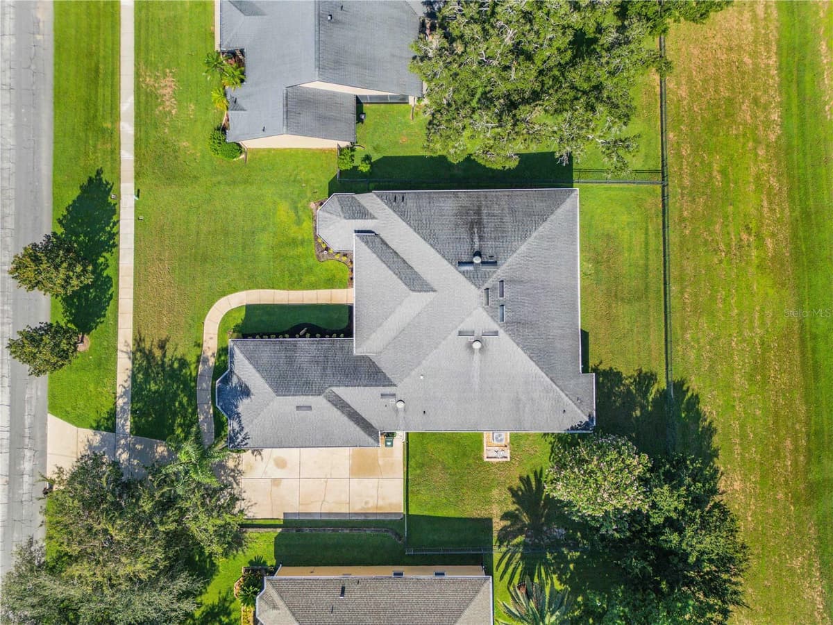 10749 ASTATULA LANE — photo 33 of 37