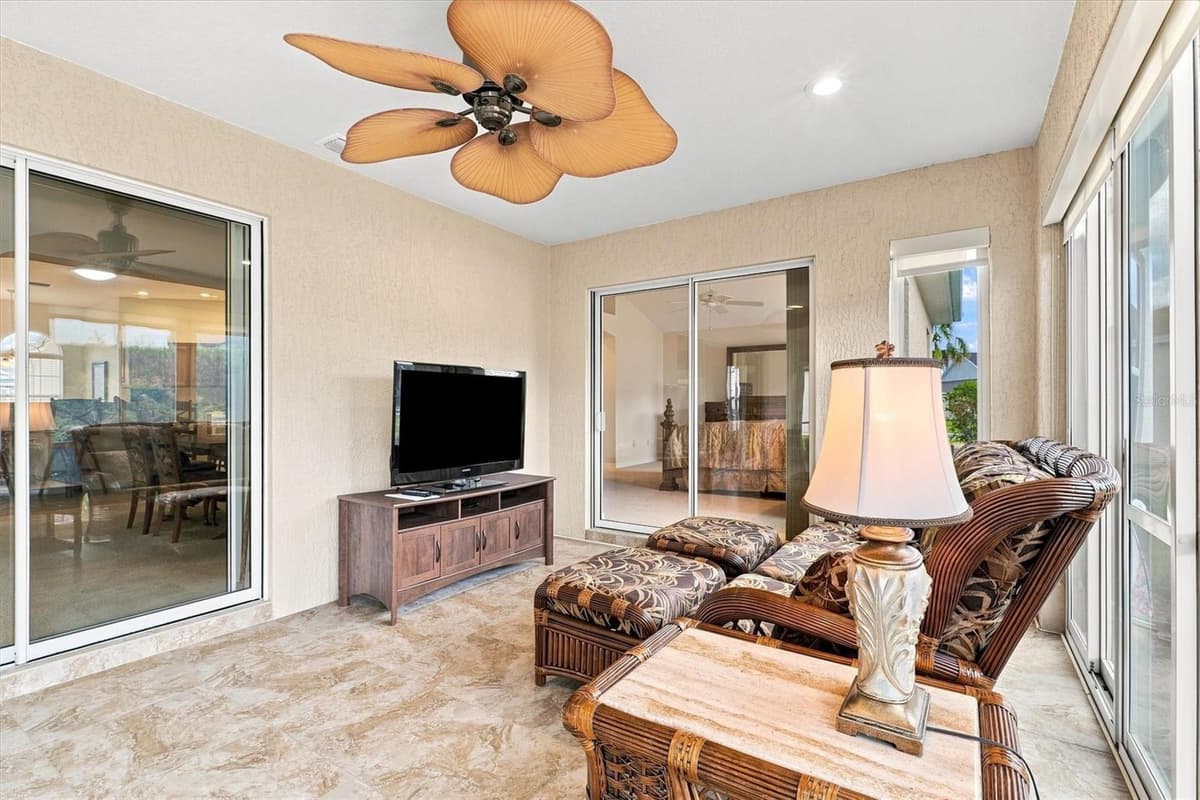 632 WINIFRED WAY — photo 40 of 54